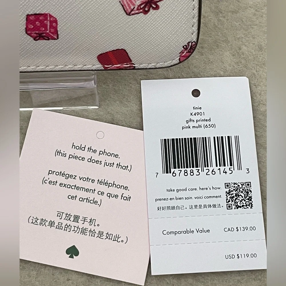 KATE SPADE Wristlet Gifts Printed “Tinie” Pink and White Multi-Color NWT 🩷🤍🩷